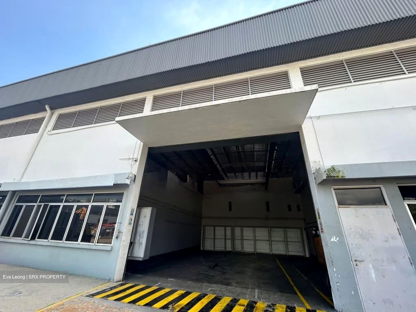 Loyang Industrial Estate (D17), Factory #579076401